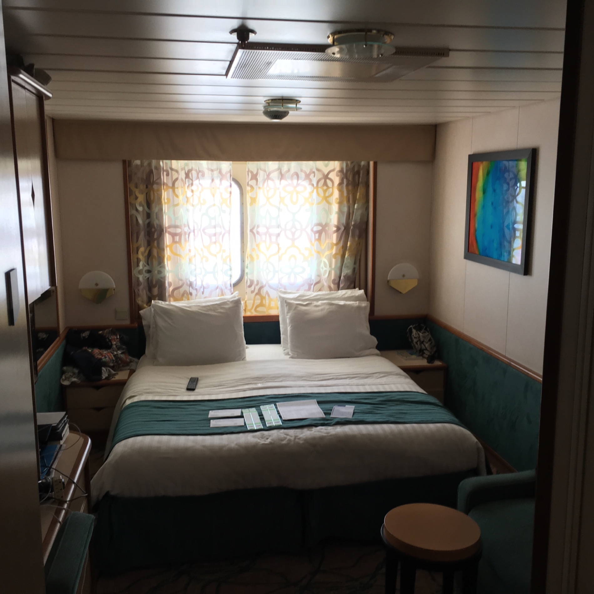 Large Oceanview Stateroom, Cabin Category G2, Vision of the Seas