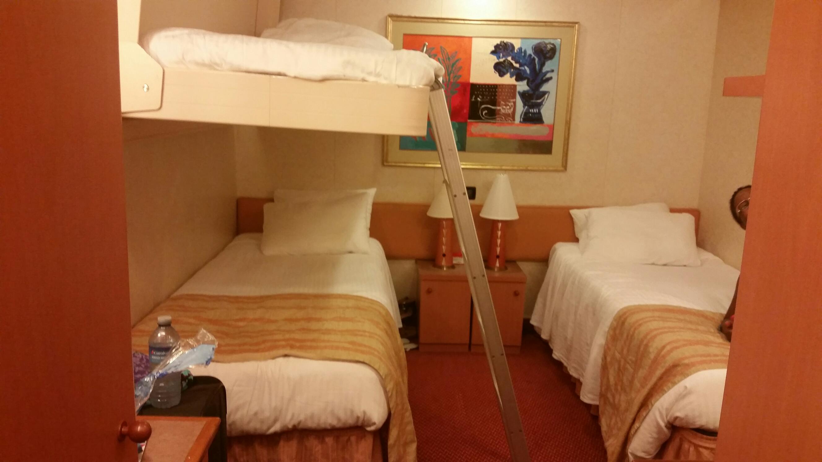 carnival cruise interior room for 4