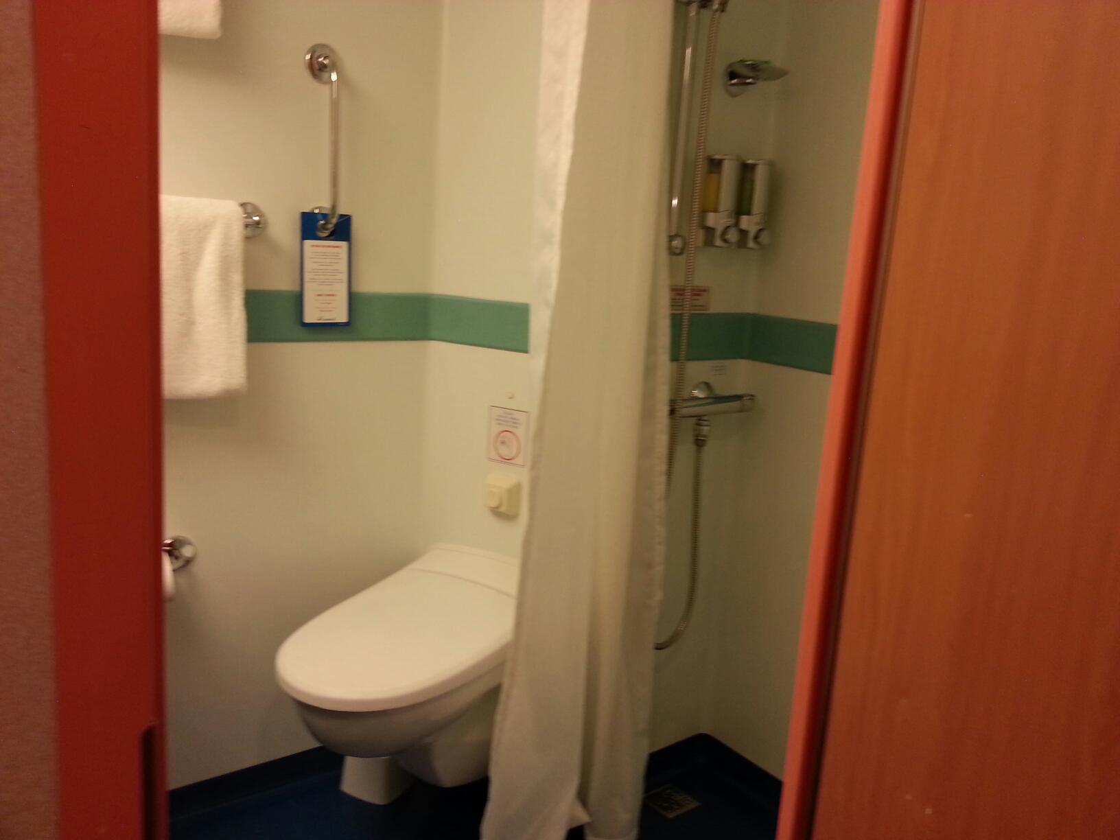 Picture Of Carnival Pride Cabin 6317