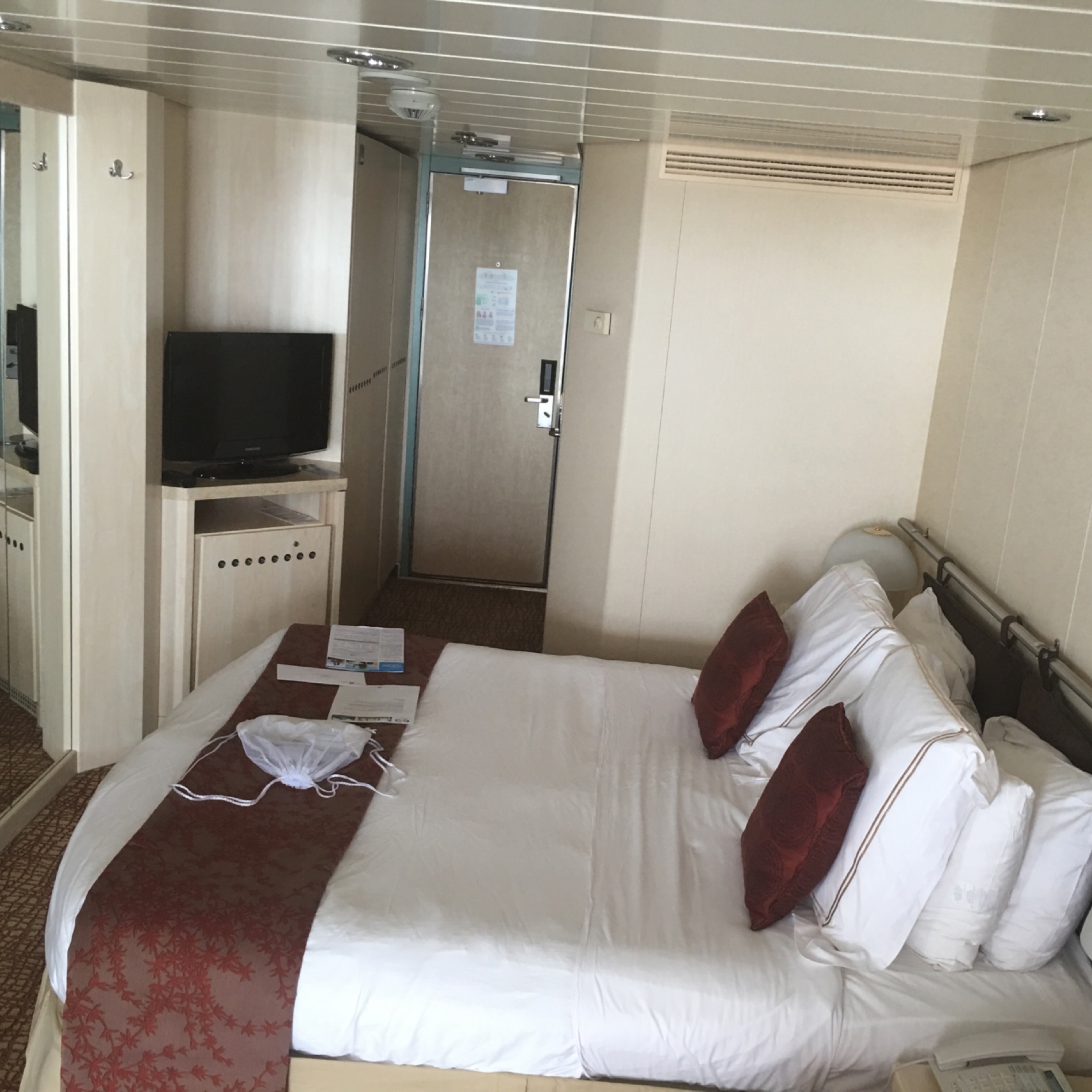 AquaClass Stateroom, Cabin Category K2, Celebrity Constellation