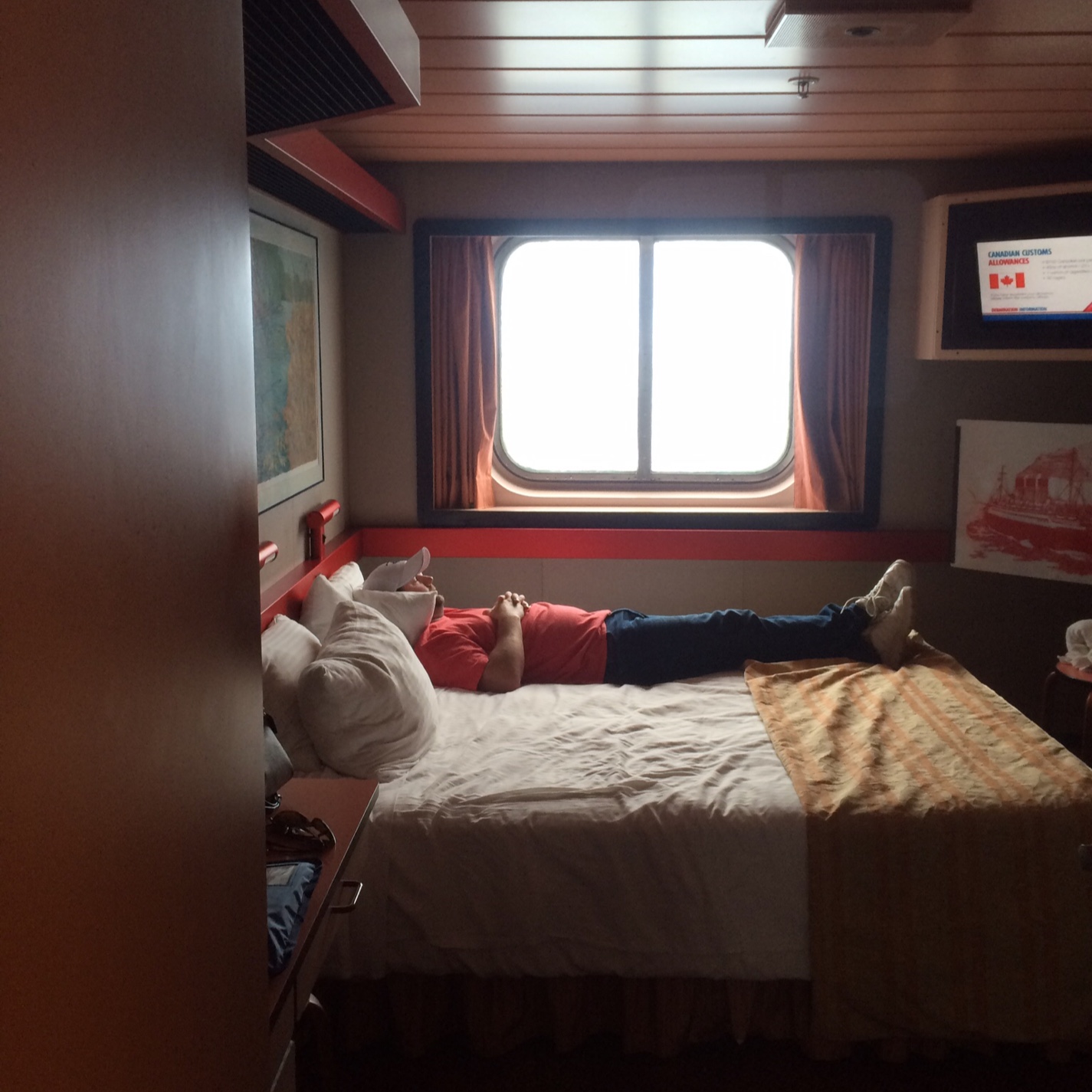 Oceanview Stateroom, Cabin Category 6A, Carnival Paradise