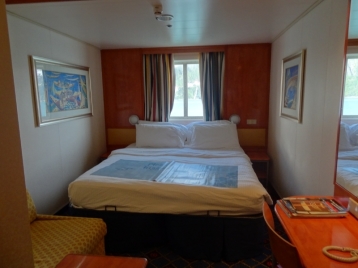 norwegian jade oceanview sun cabins cabin stateroom window family ncl staterooms room o1 couch tiny