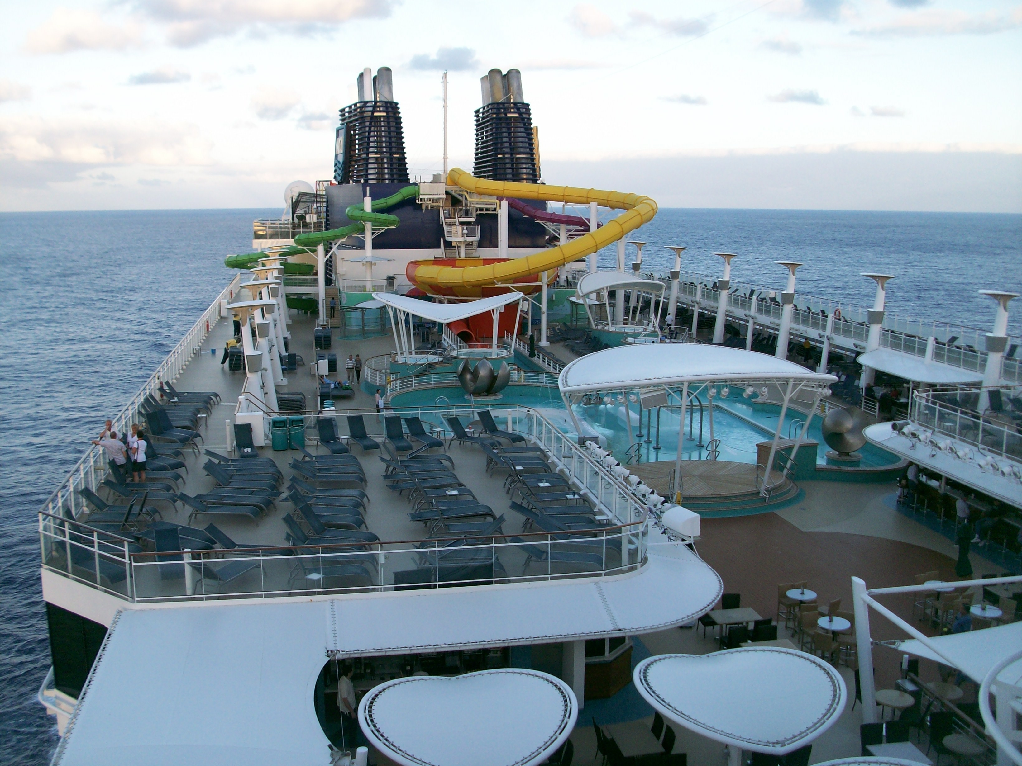 atlantic crossing cruise ship