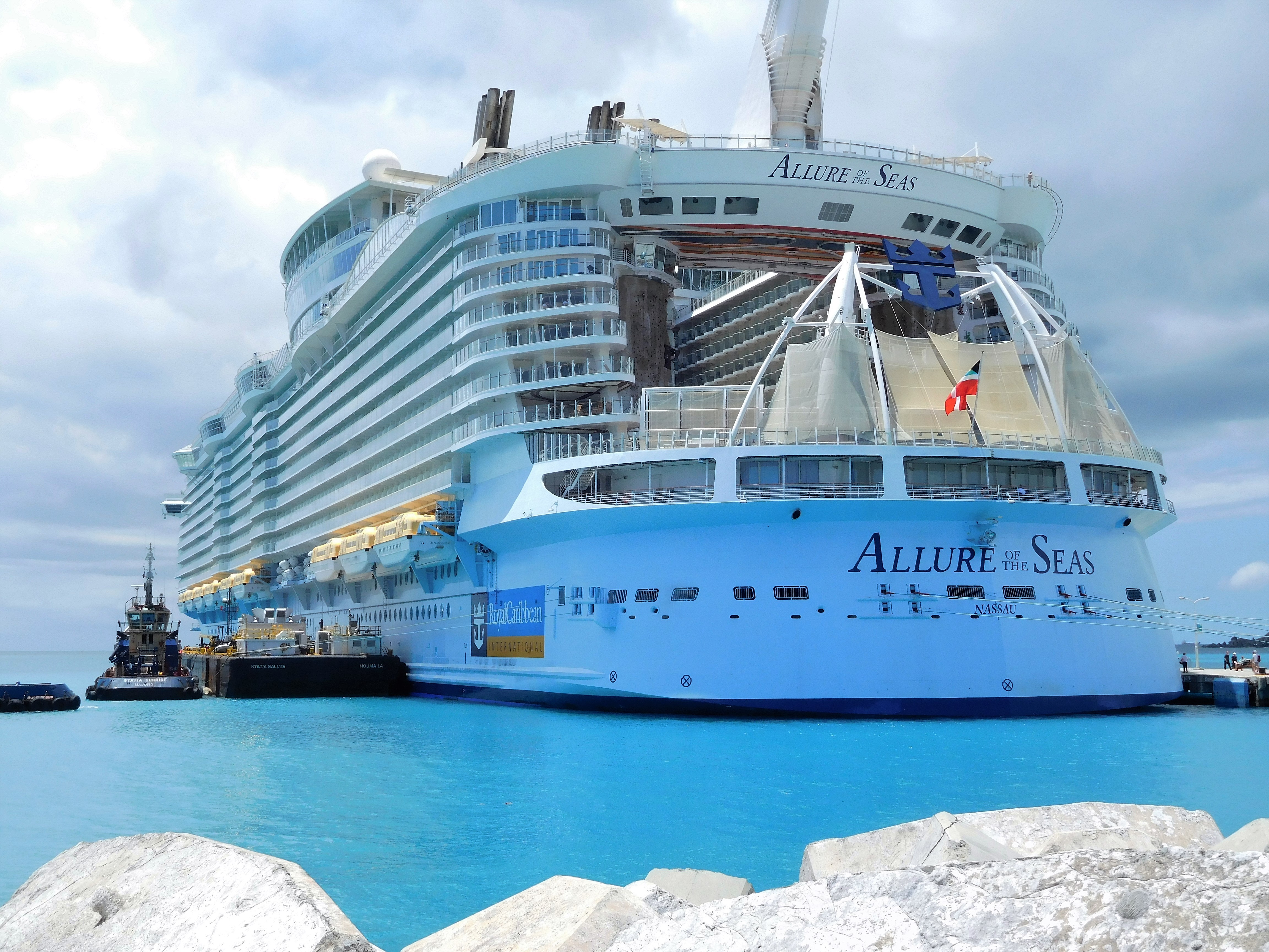photos of allure of the seas cruise ship