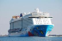 Norwegian Breakaway