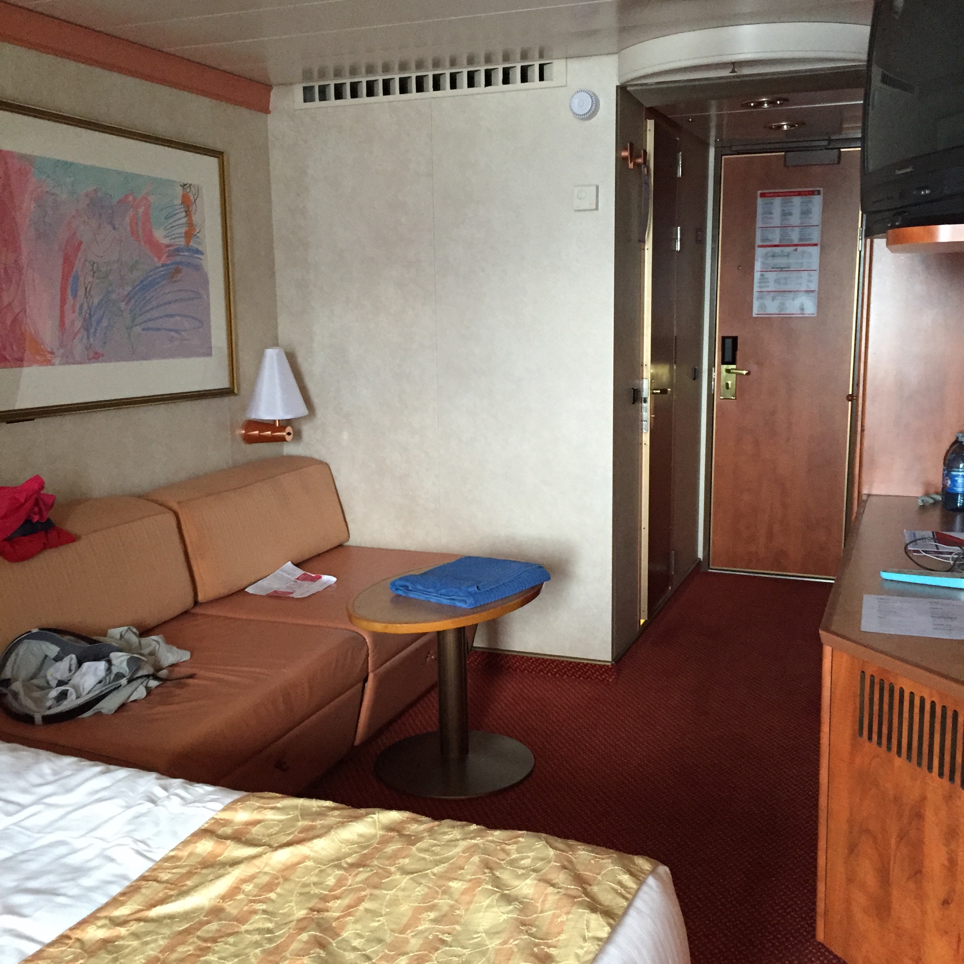 Balcony Stateroom Cabin Category 8e Carnival Legend 5687