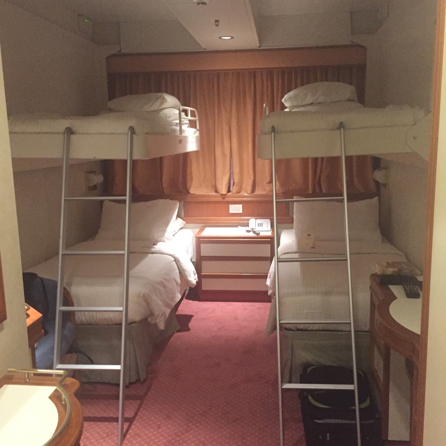 Oceanview Stateroom, Cabin Category OF, Sea Princess