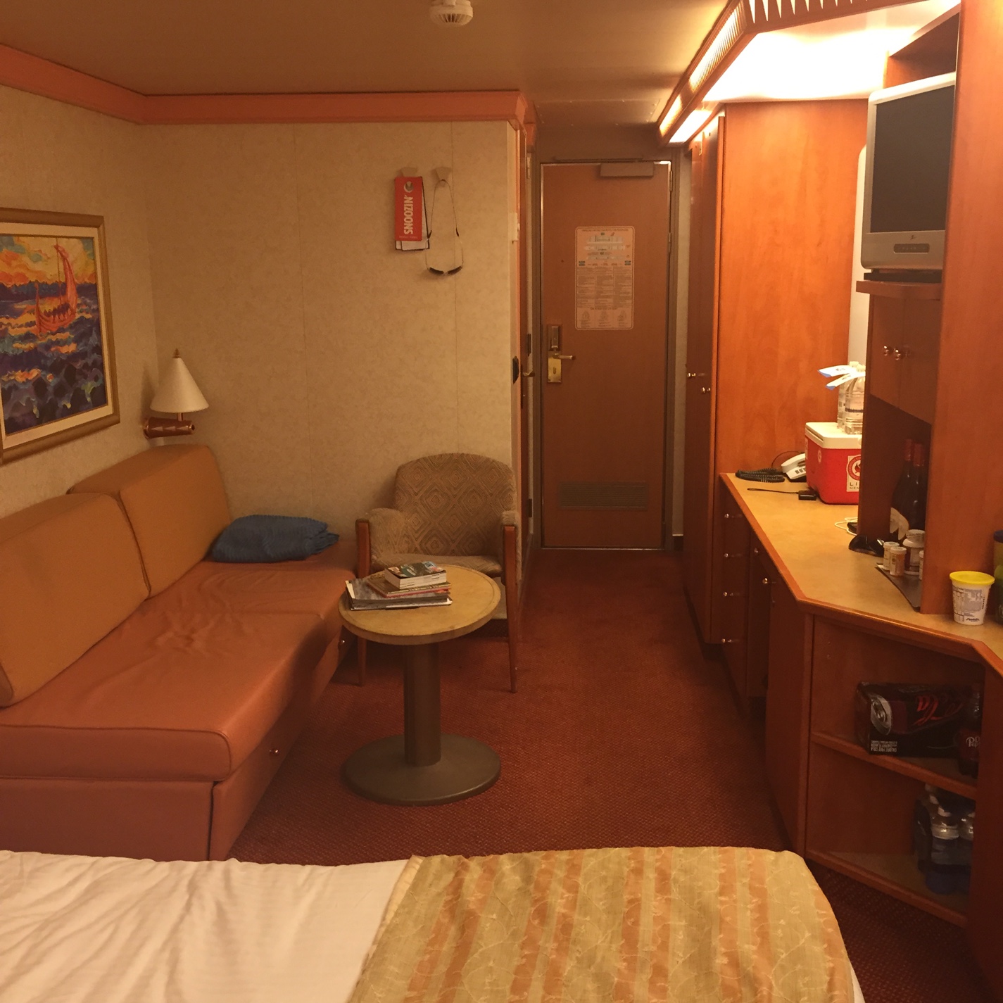 oceanview-stateroom-cabin-category-6c-carnival-freedom