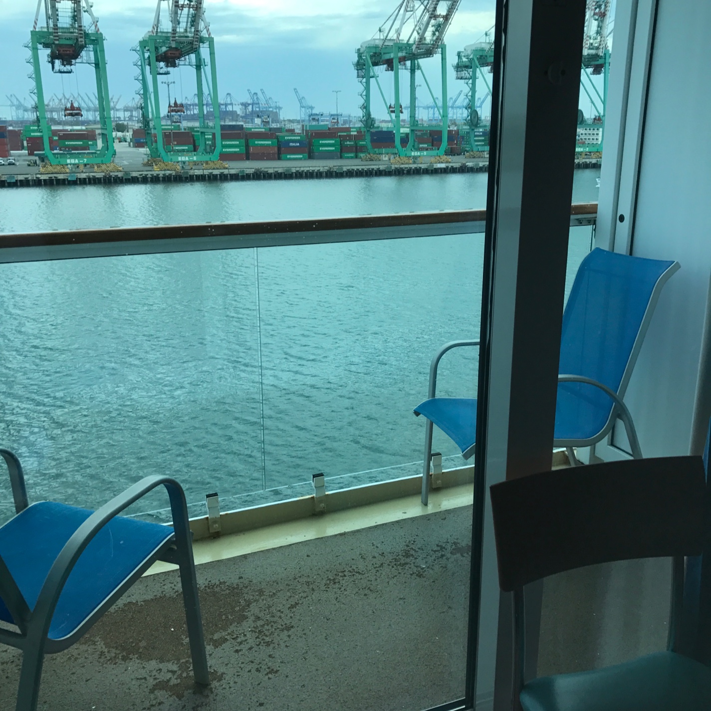 norwegian cruise line jewel balcony room