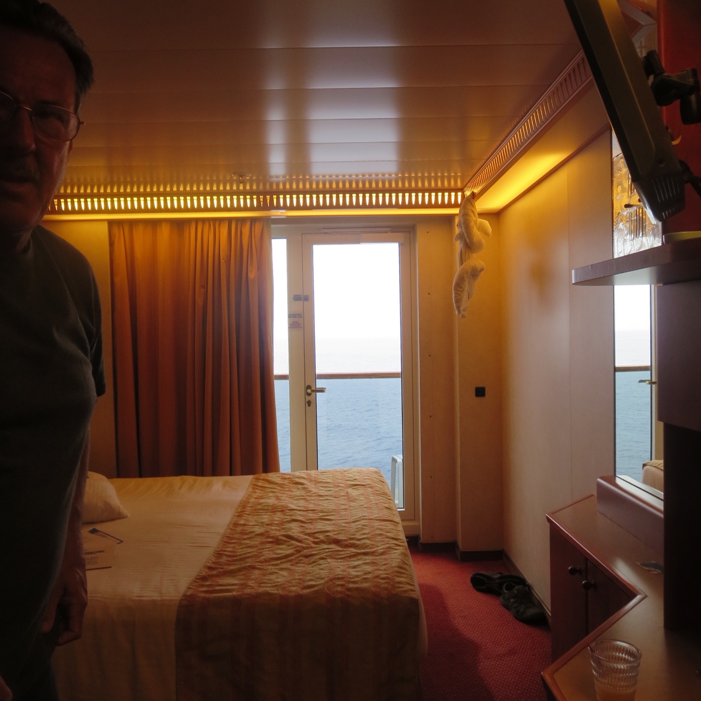 Balcony Stateroom, Cabin Category 8C, Carnival Miracle