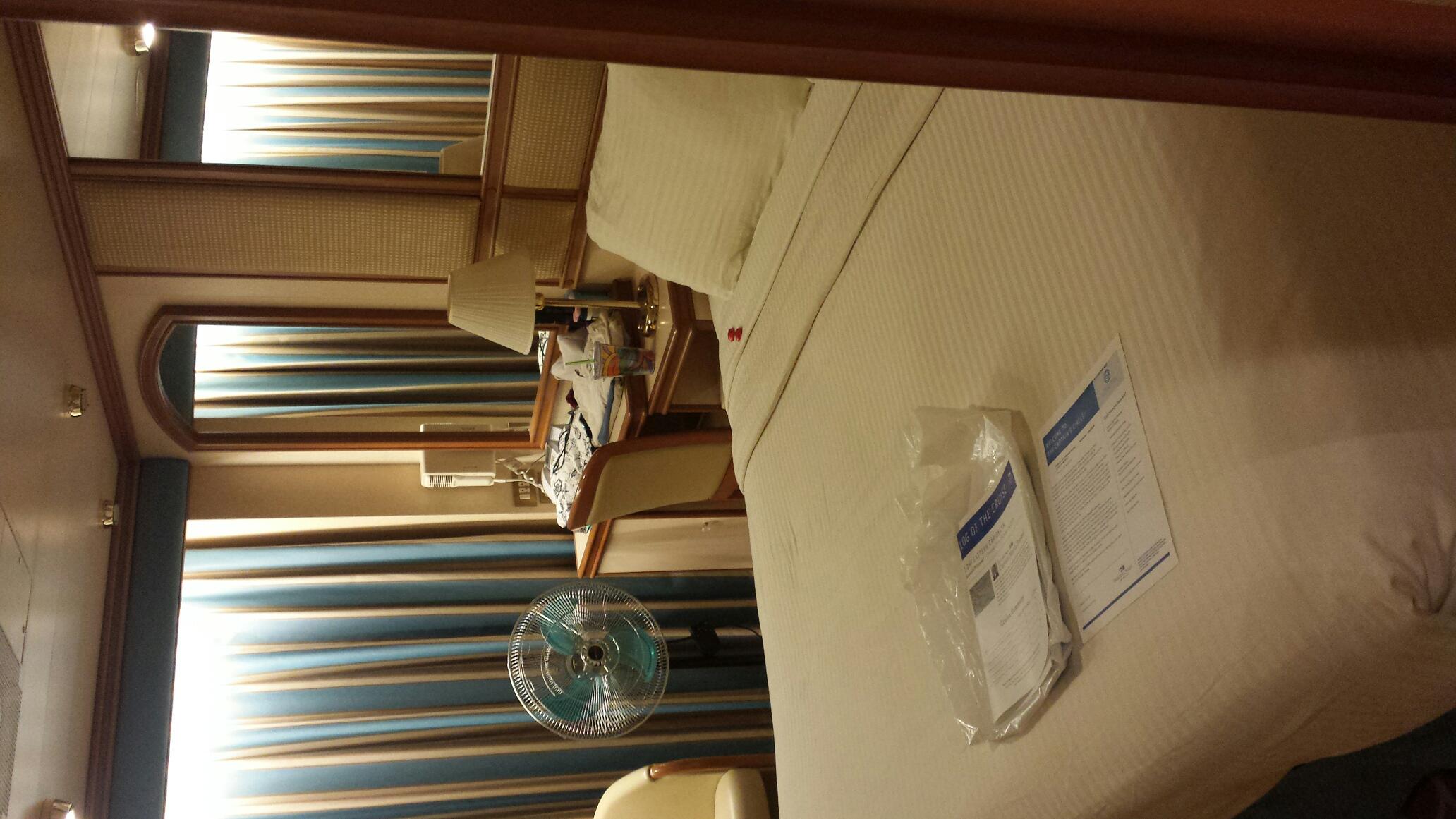 Balcony Stateroom, Cabin Category BB, Emerald Princess