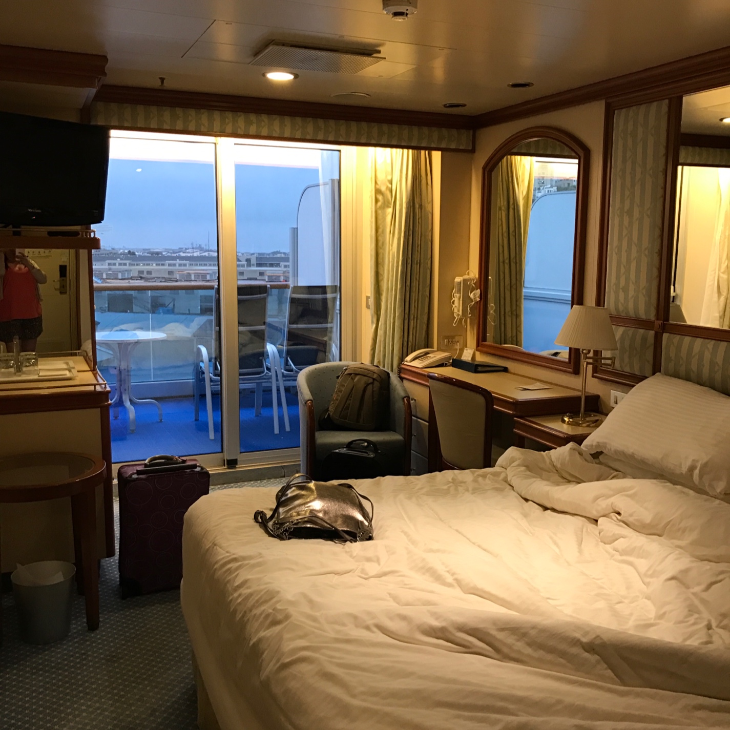 grand princess cruise ship rooms