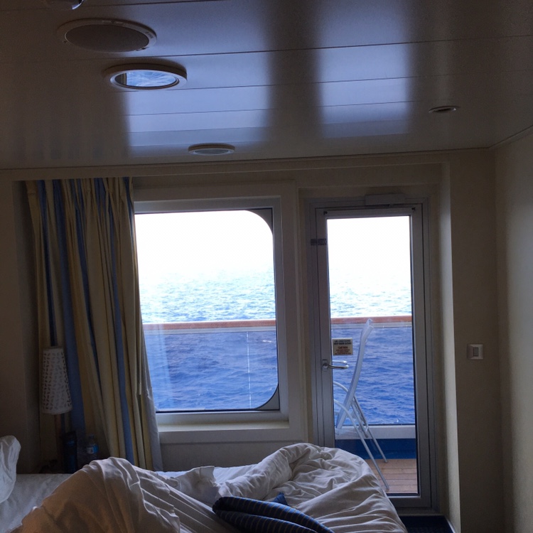 carnival breeze size carnival breeze size