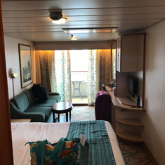 Balcony Cabin 7576 On Rhapsody Of The Seas Category D1