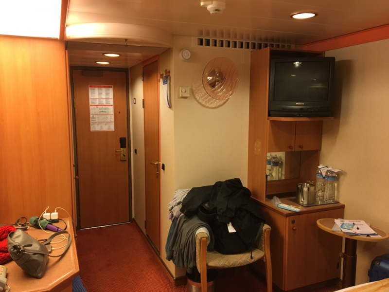 Interior Stateroom Cabin Category 4C Carnival Legend   13ae669a9678b72fb54848e4cff071ef 800 