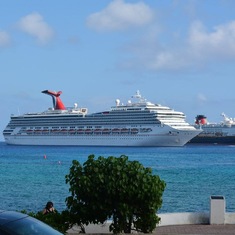 Carnival Conquest in Grand Cayman