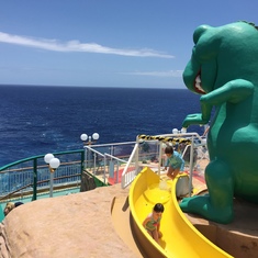 Kids pool