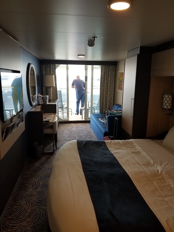 Balcony Cabin 13594 on Anthem of the Seas, Category D2