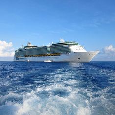 Freedom of the Seas, tendering into Grand Caymen