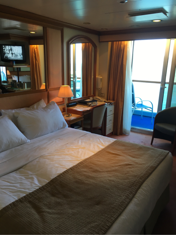 Balcony Stateroom, Cabin Category Su, Grand Princess