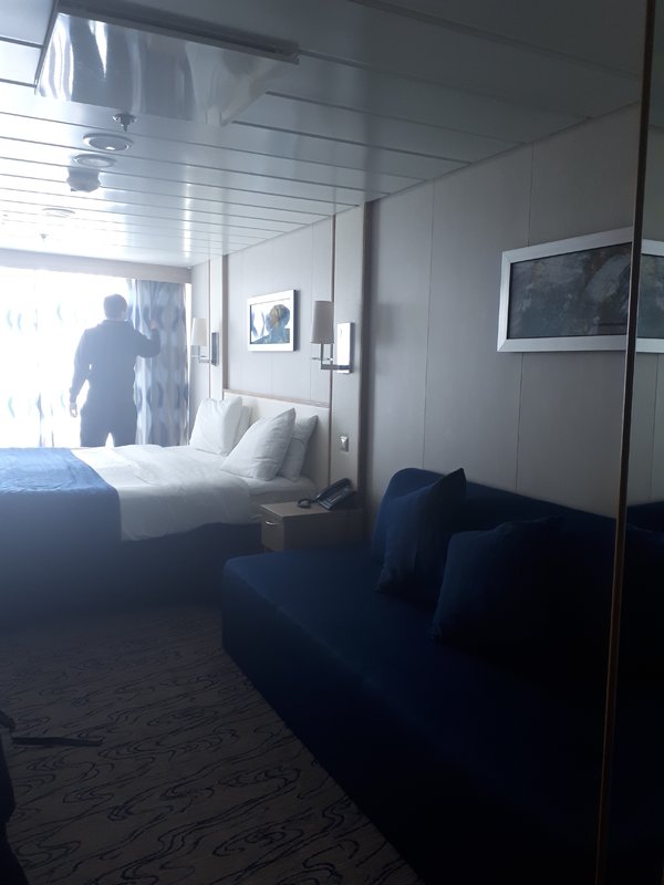 Oceanview Cabin 1806 on Navigator of the Seas, Category P2