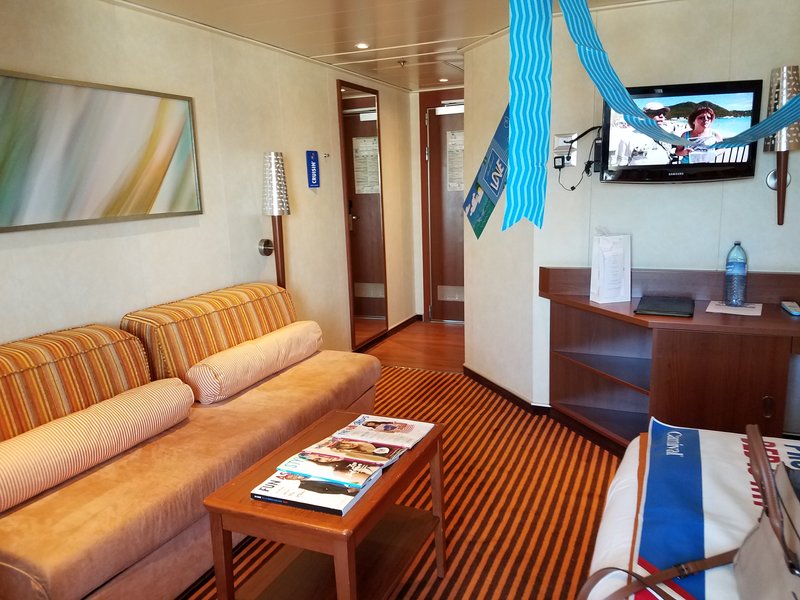 Junior Suite, Cabin Category YU, Carnival Valor