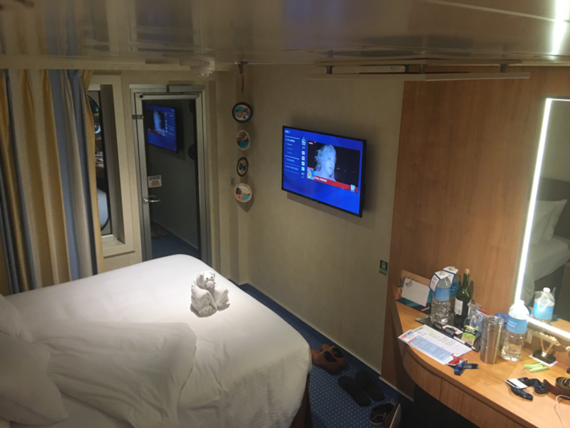 Balcony Cabin 8358 on Carnival Vista, Category 8D