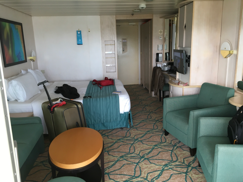 Suite 8090 On Vision Of The Seas, Category Yu