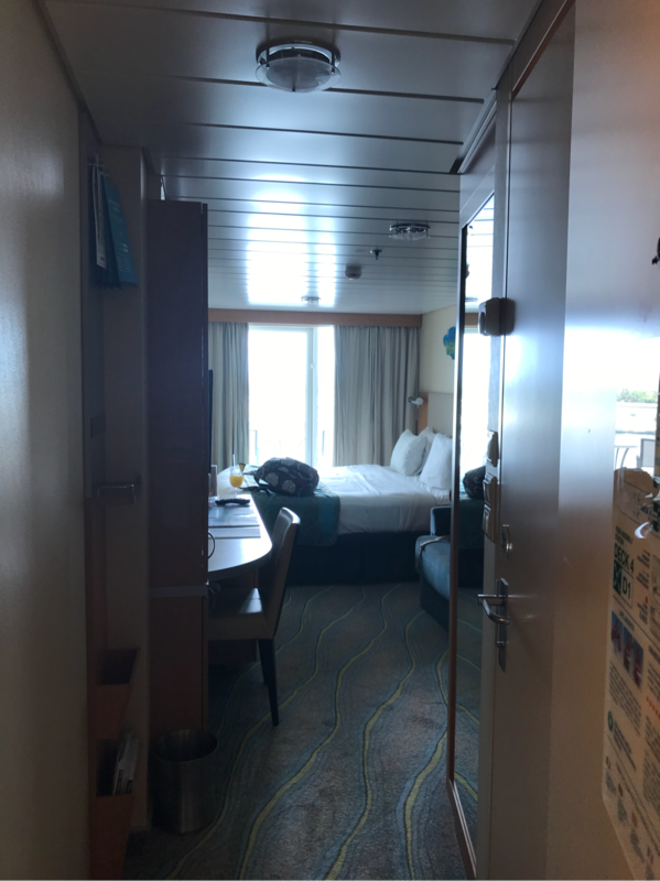 Balcony Cabin 8600 on Allure of the Seas, Category D1