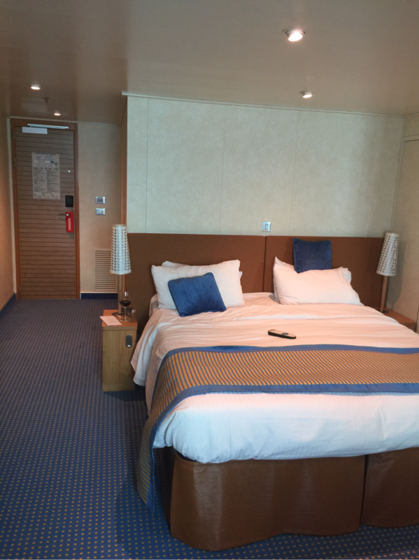 Standard Oceanview, Cabin Category 6A, Carnival Vista