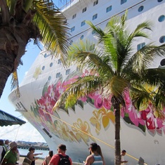 nice looking boat