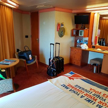 Carnival Conquest Cabins And Staterooms