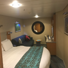 Inside Cabin 11442 On Oasis Of The Seas Category Lk