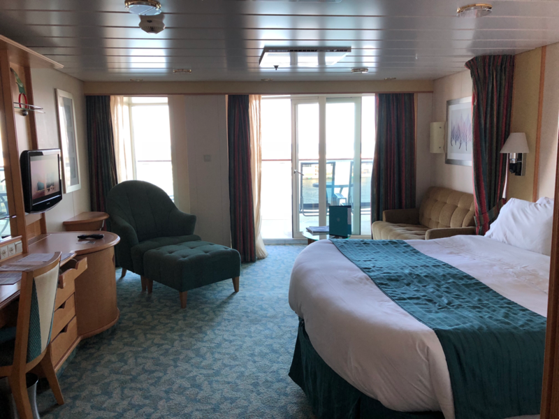 Suite 9348 on Independence of the Seas, Category YU