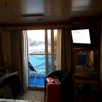 Grand Princess Cabins and Staterooms