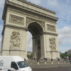 Arc de Triomphe, Paris France