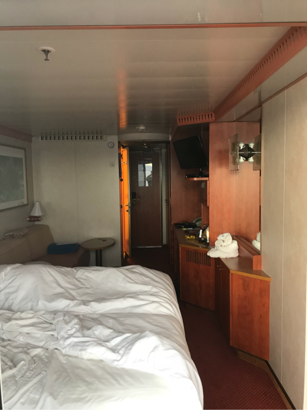 Balcony Stateroom, Cabin Category 8C, Carnival Miracle