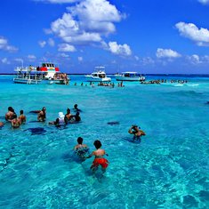 George Town, Grand Cayman Cruise Port - Cruiseline.com