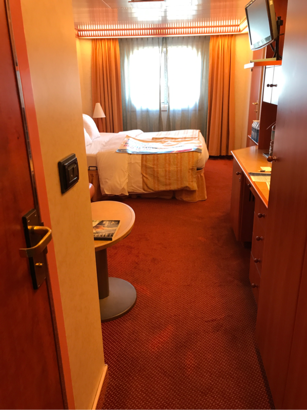 Oceanview Stateroom, Cabin Category 6B, Carnival Liberty