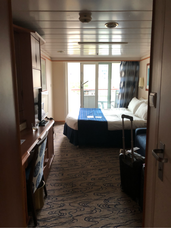 Superior Oceanview Stateroom with Balcony, Cabin Category D3, Explorer ...