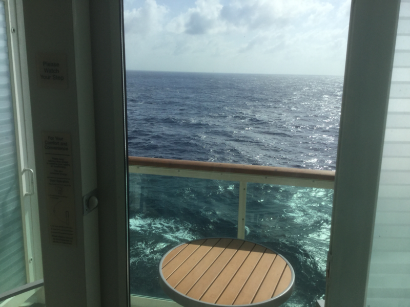 Balcony Cabin 6622 on Navigator of the Seas, Category E2