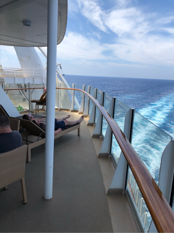 Suite 8330 on Allure of the Seas, Category QA