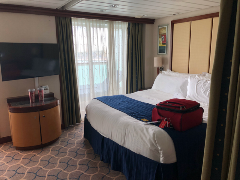 Suite 1598 on Mariner of the Seas, Category GR