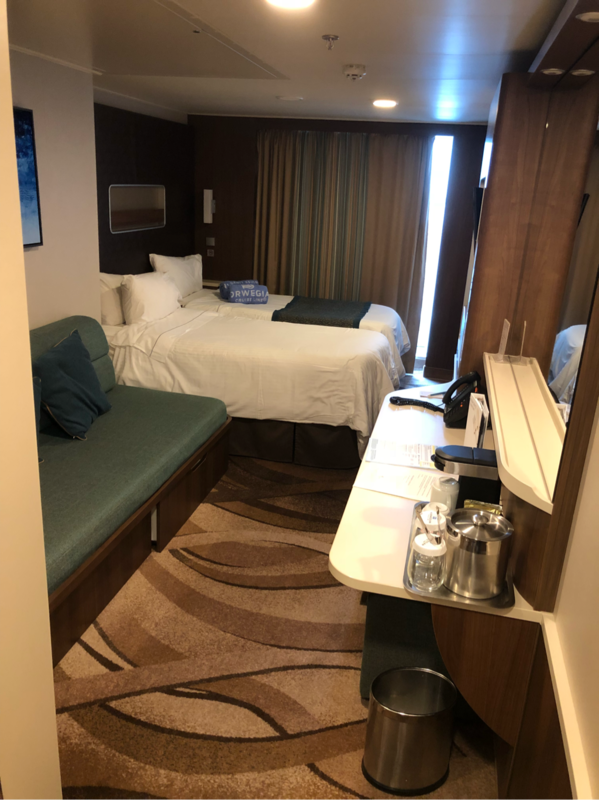 Mid-Ship Balcony Stateroom, Cabin Category BS, Norwegian Escape