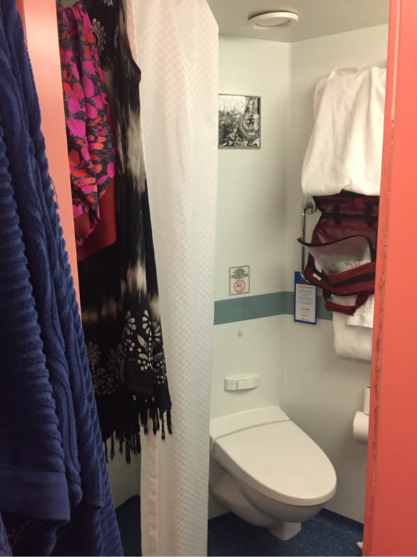 Interior Stateroom, Cabin Category 4B, Carnival Valor