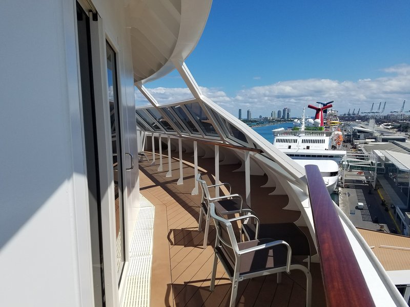 msc divina yacht club royal suite