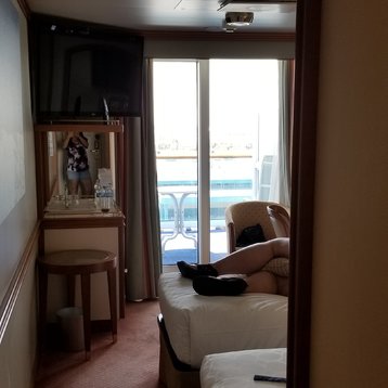 Caribbean Princess Cabins and Staterooms