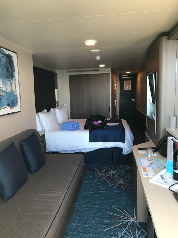 Mid-Ship Mini-Suite with Balcony, Cabin Category MA, Norwegian Bliss