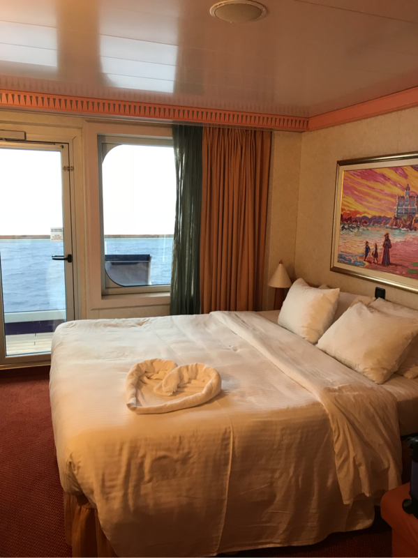 Balcony Stateroom, Cabin Category 8C, Carnival Freedom