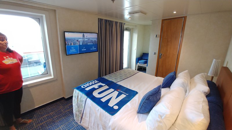 Balcony Cabin 6461 on Carnival Horizon, Category 9Z